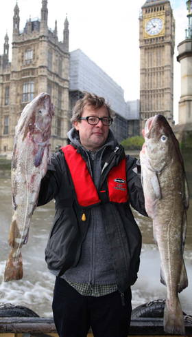 Hugh Fearnley-Whittingstall - Fish fight - Outside parliament